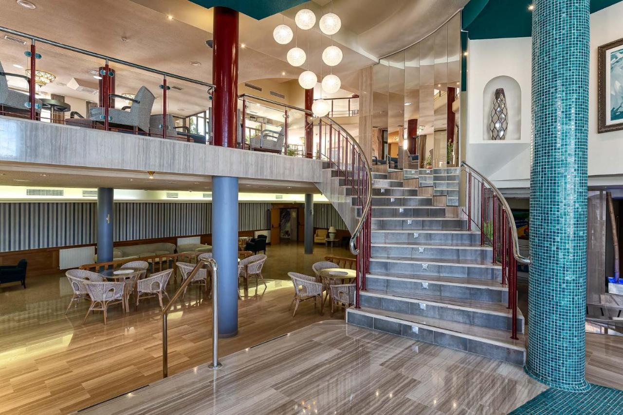 Perla Marina Hotel Nerja Kültér fotó
