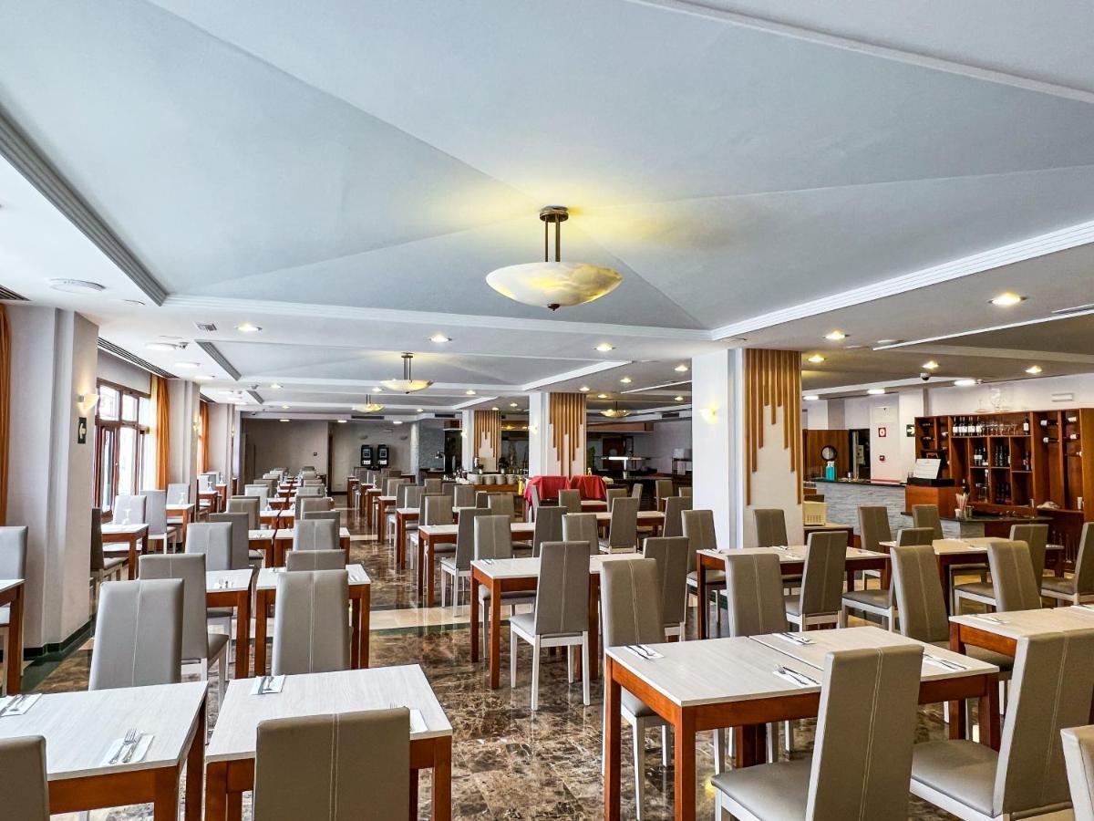 Perla Marina Hotel Nerja Kültér fotó