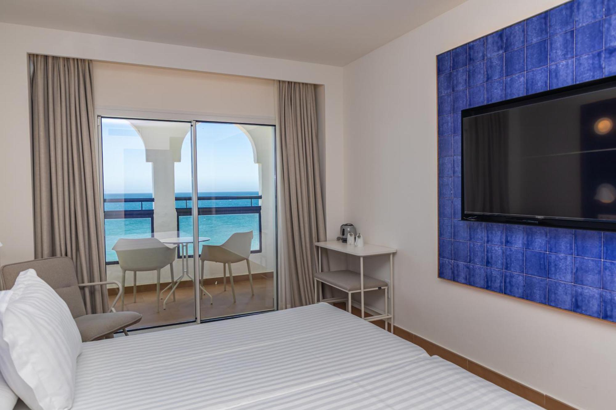 Perla Marina Hotel Nerja Kültér fotó